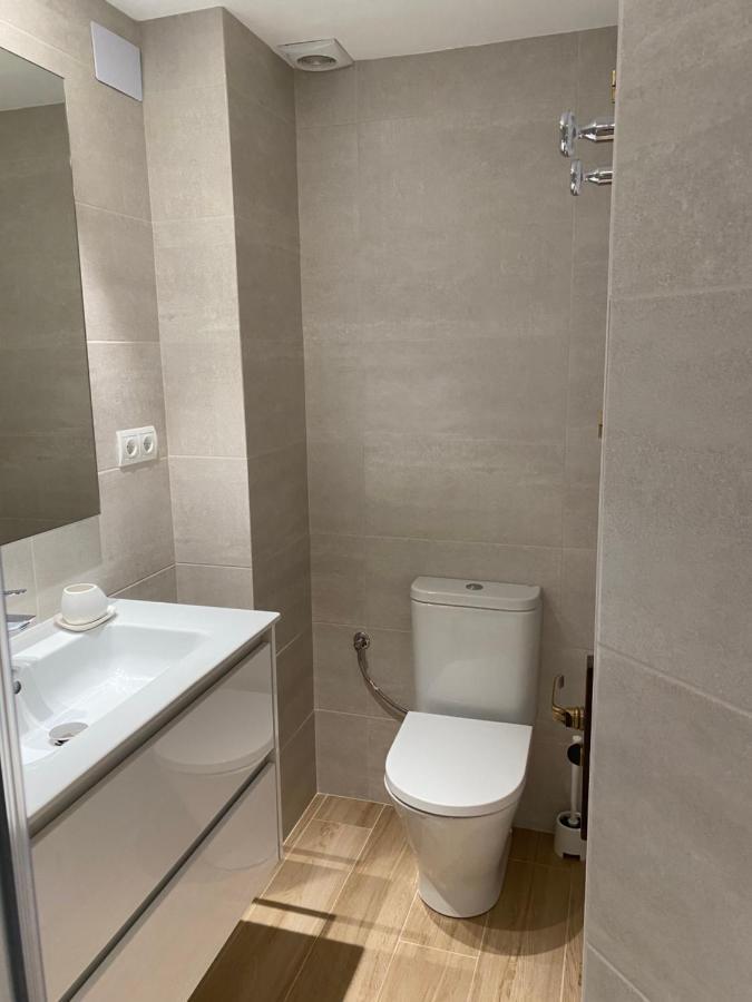 Voramar Apartamento กาดาเกส ภายนอก รูปภาพ