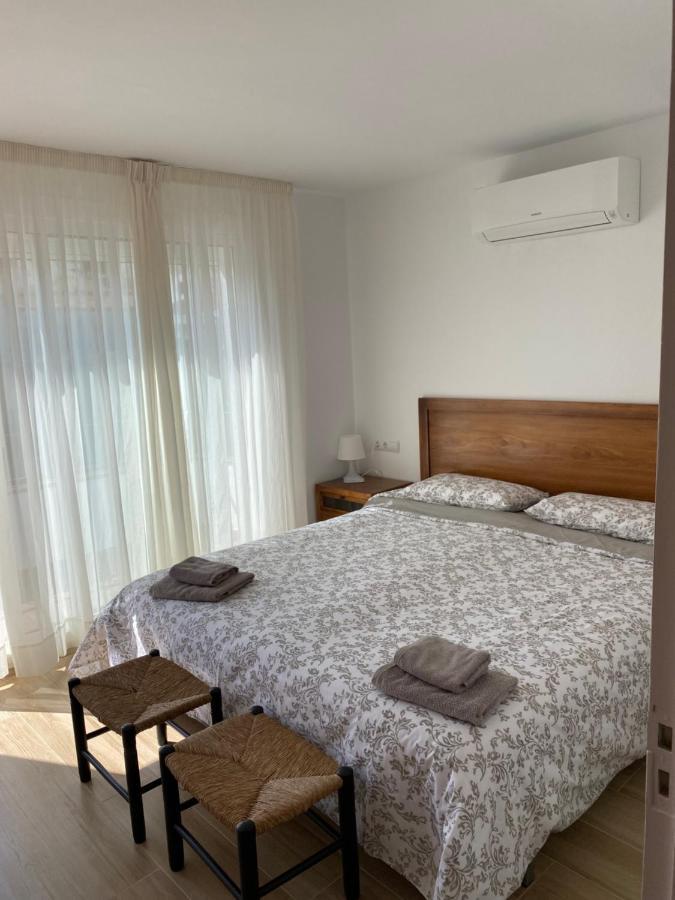 Voramar Apartamento กาดาเกส ภายนอก รูปภาพ