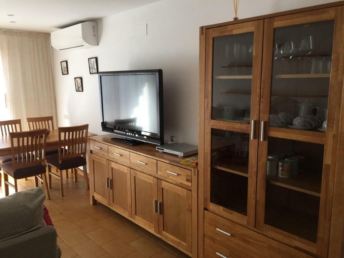 Voramar Apartamento กาดาเกส ภายนอก รูปภาพ